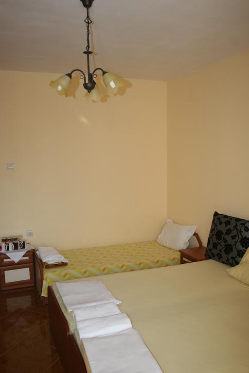 Homestay Kostadinov Pomorie Exterior foto